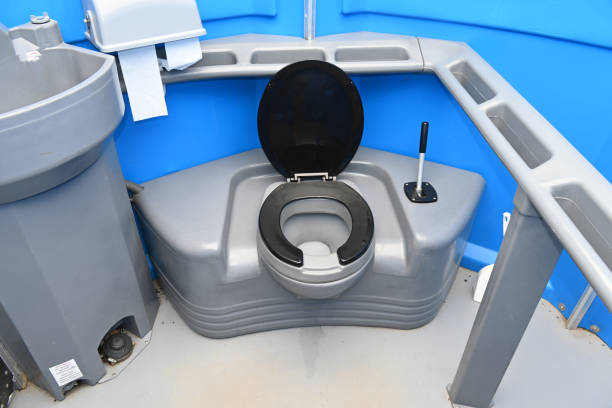 Best Porta potty delivery and setup  in Mccla, AL